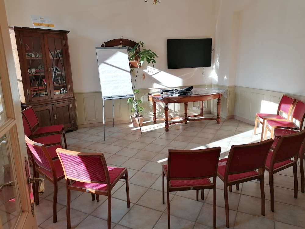 DOMAINE DE LA NERTHE- HOTEL PROVENCE MEDITERRANEE 32/50