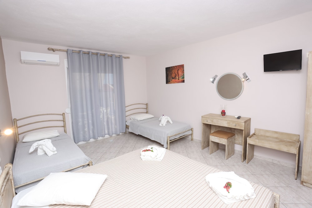 Summer Dream Hotel 22/50
