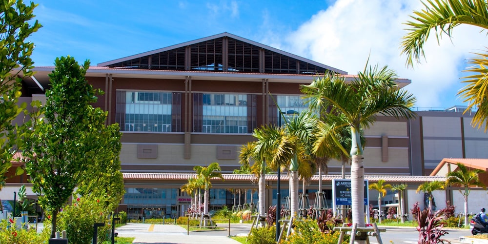 Crown Hotel Okinawa Annex 3/50