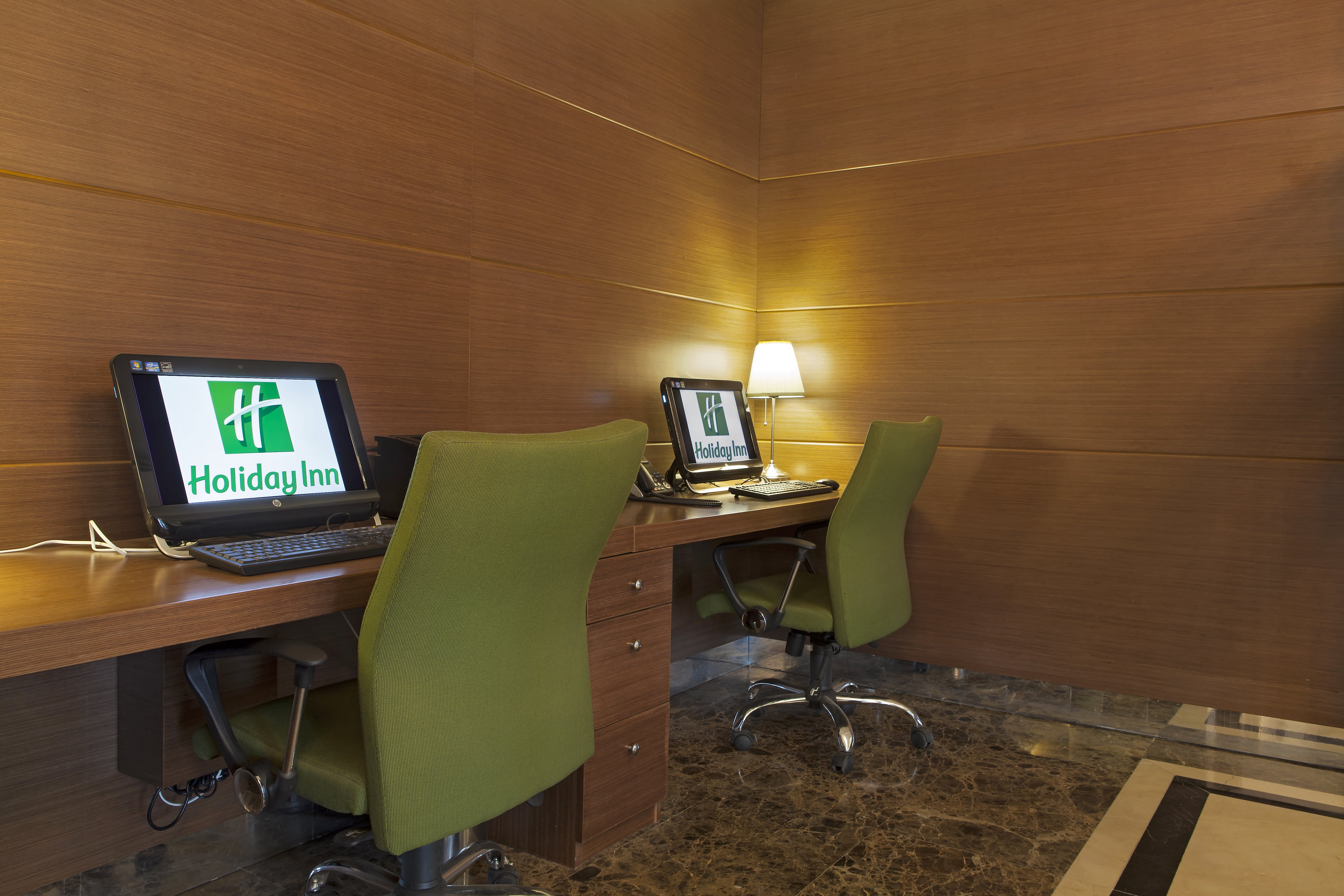 HOLIDAY INN ANKARA - KAVAKLIDERE 73/78