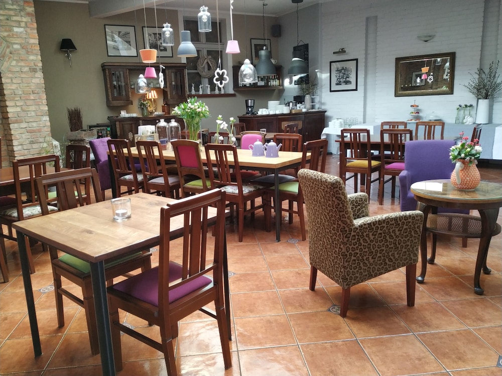 Hotel Stare Miasto Old Town 53/67