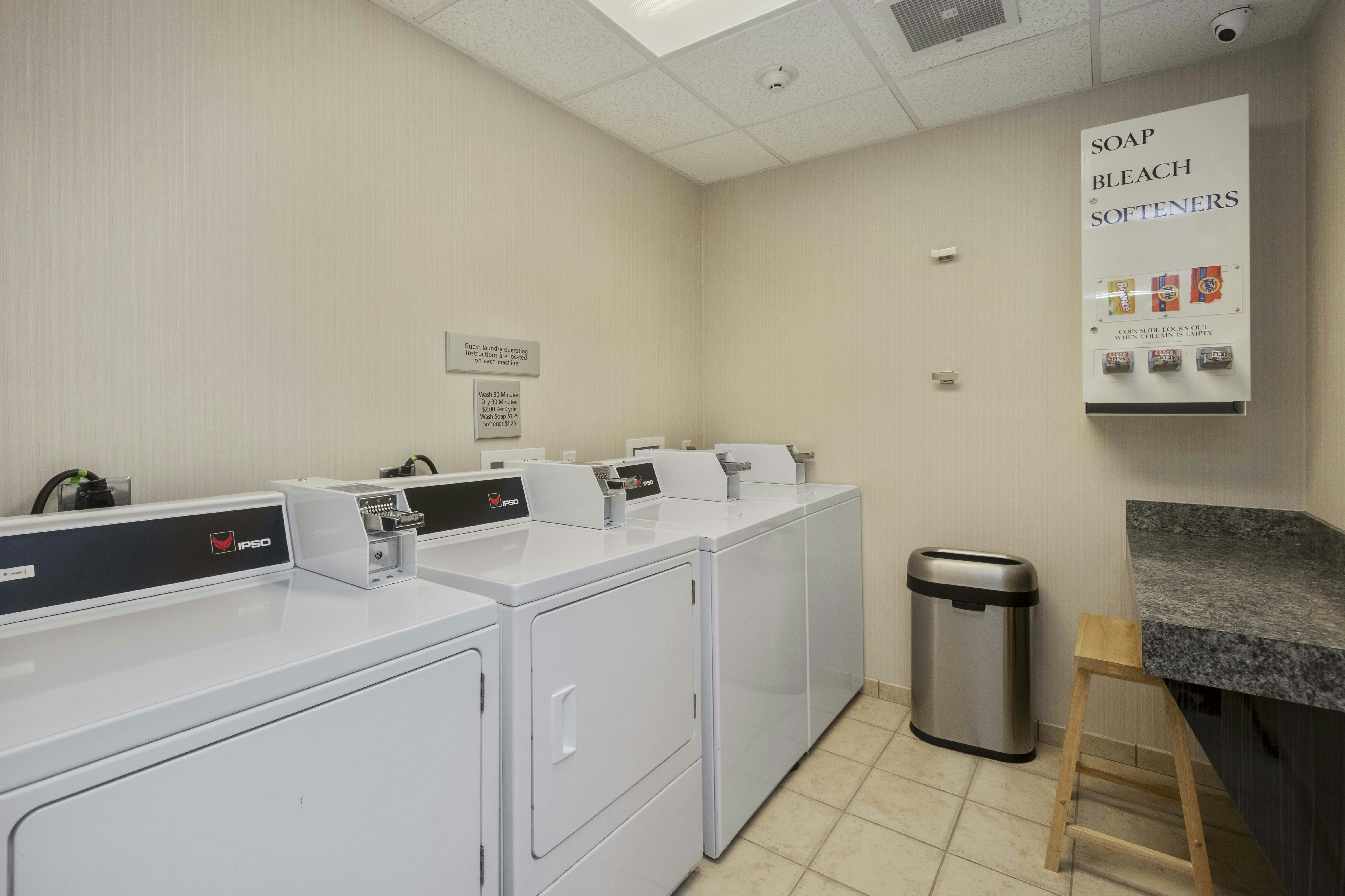 Hampton Inn Suites Orlando Apopka 3/15
