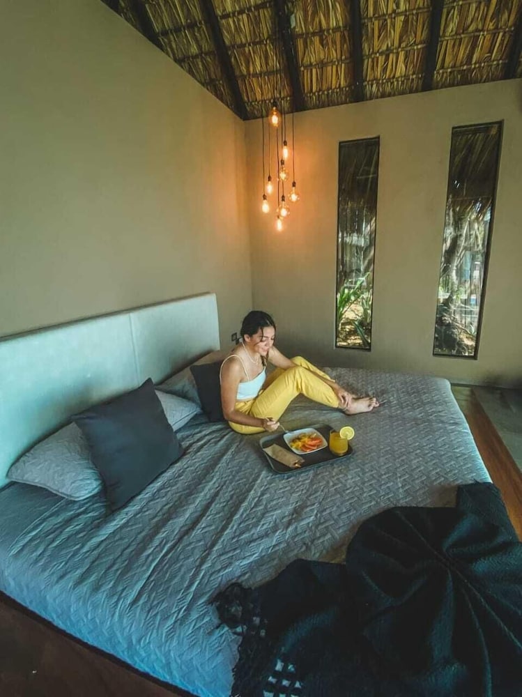 Amore Villas 10/50