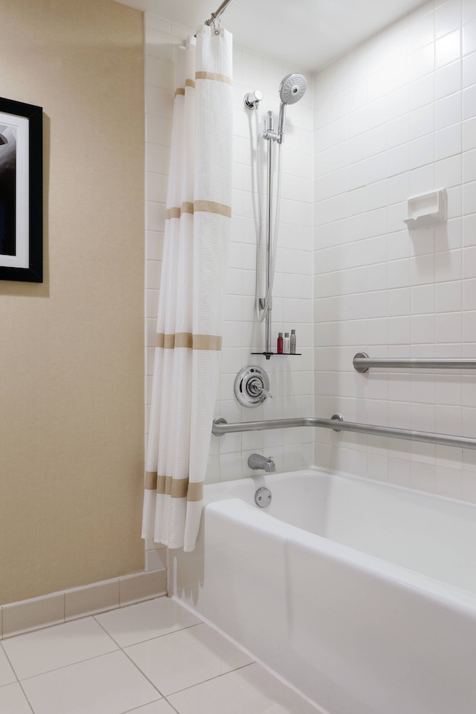 Marriott Long Island 13/40