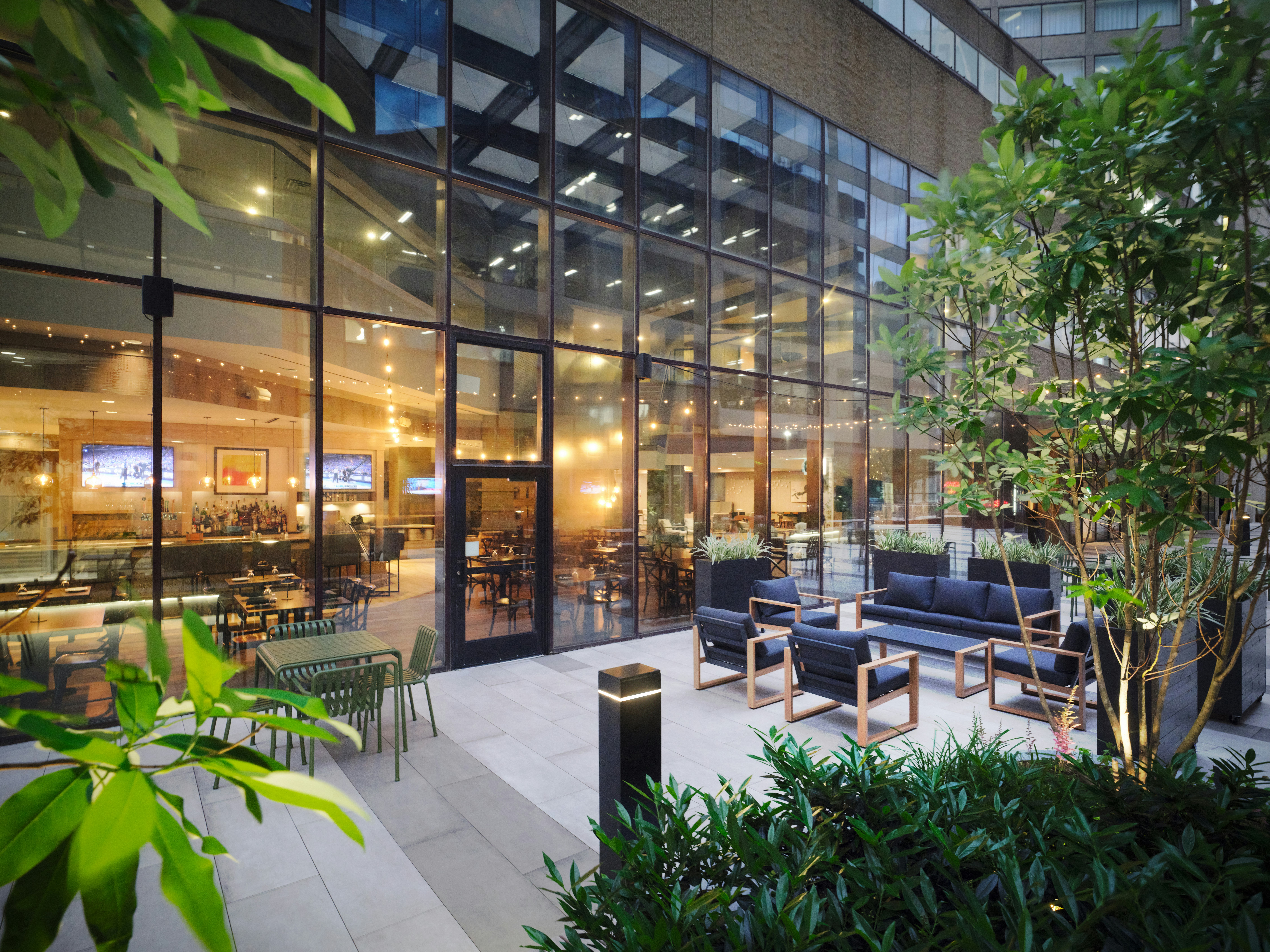 DoubleTree by Hilton Hotel Nashville Downtown 4/79