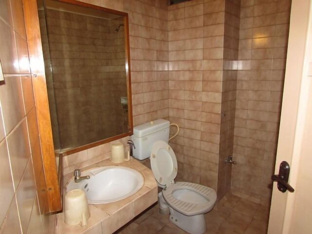 Hotel Padmam 22/23