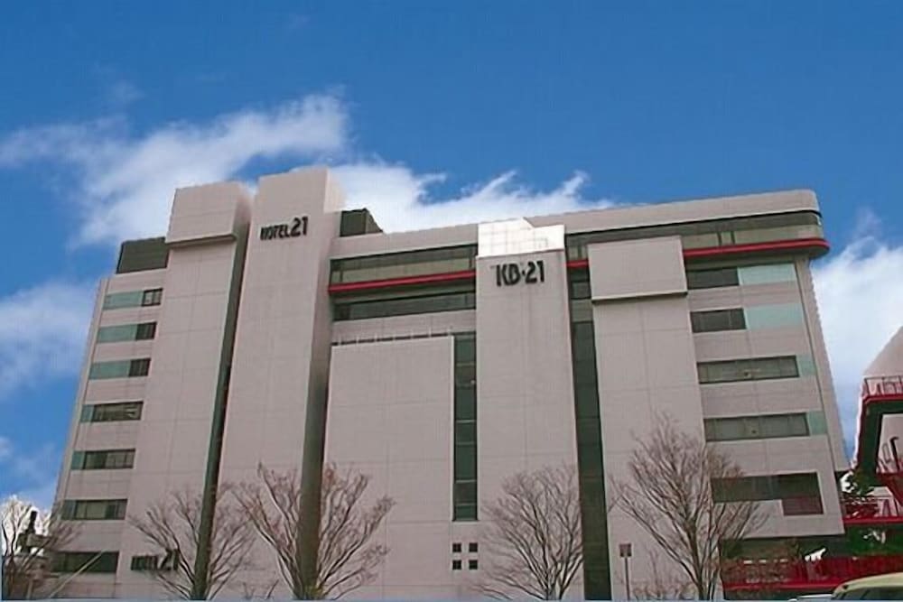 Hotel 21 2/57