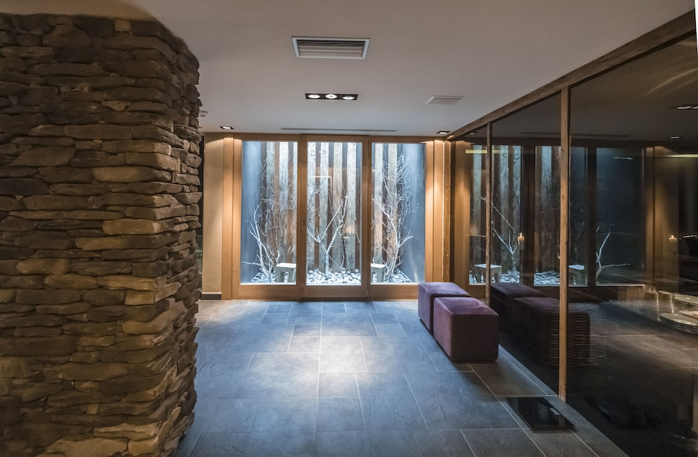 Hotel Sonne 32/70
