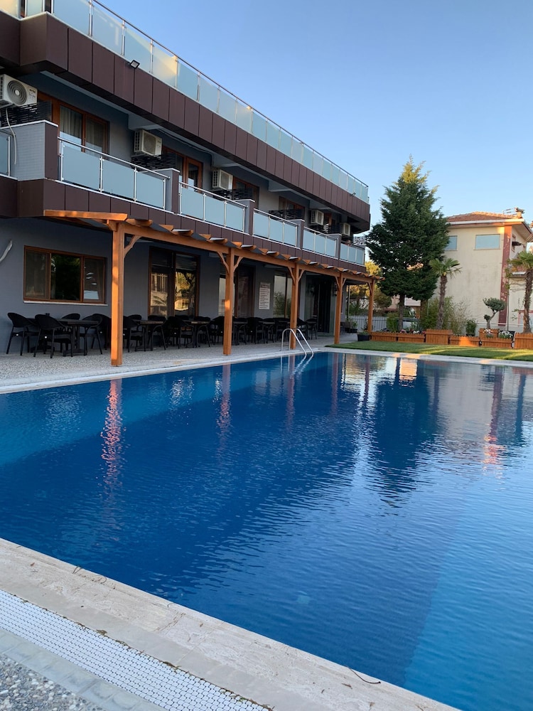 Akcayzeytin Otel 2/46