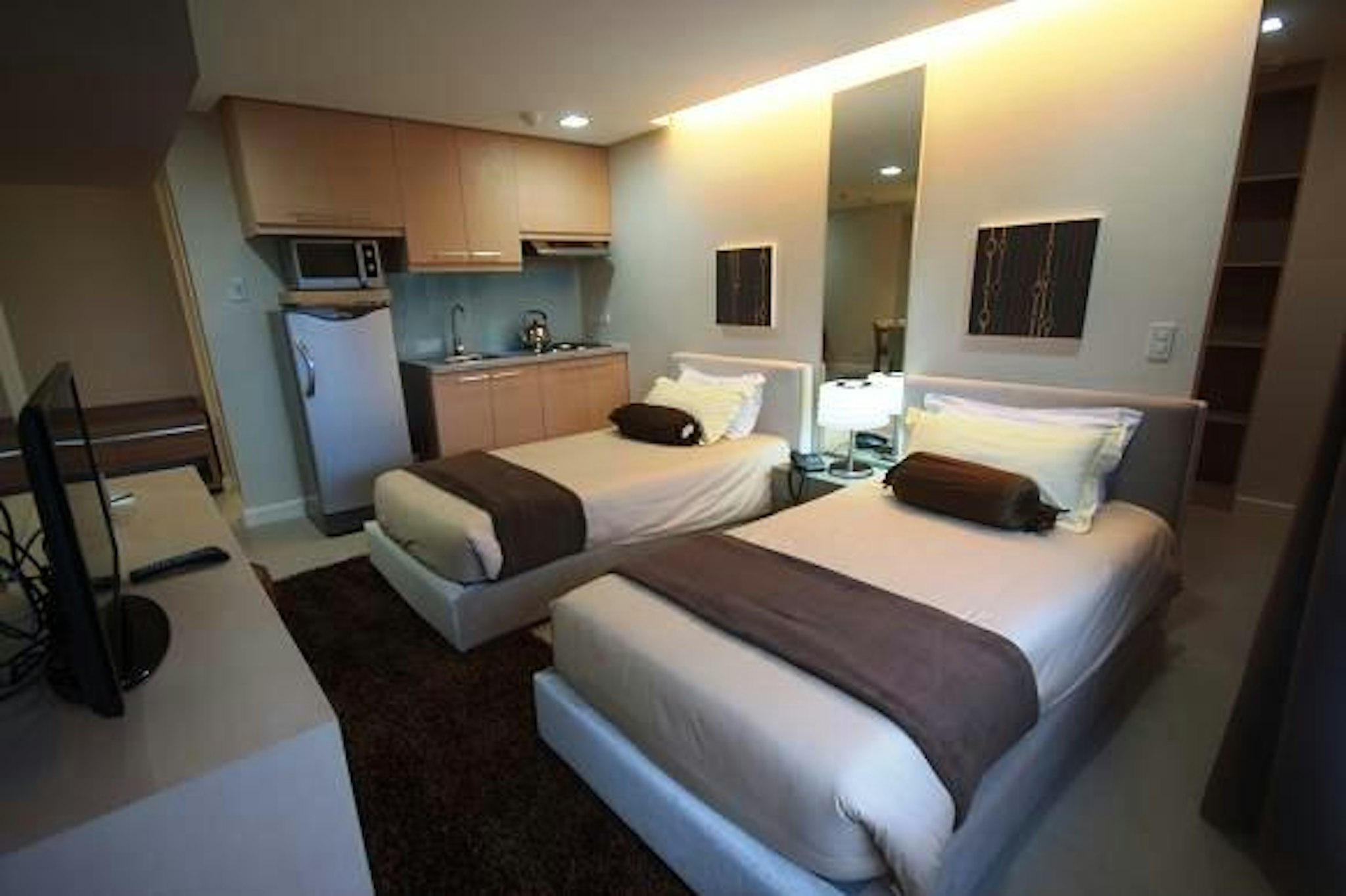 Bsa Twin Towers Ortigas 18/37