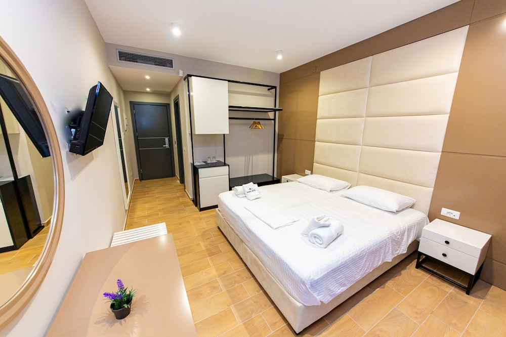 Room at Delight Hotel, Ksamil