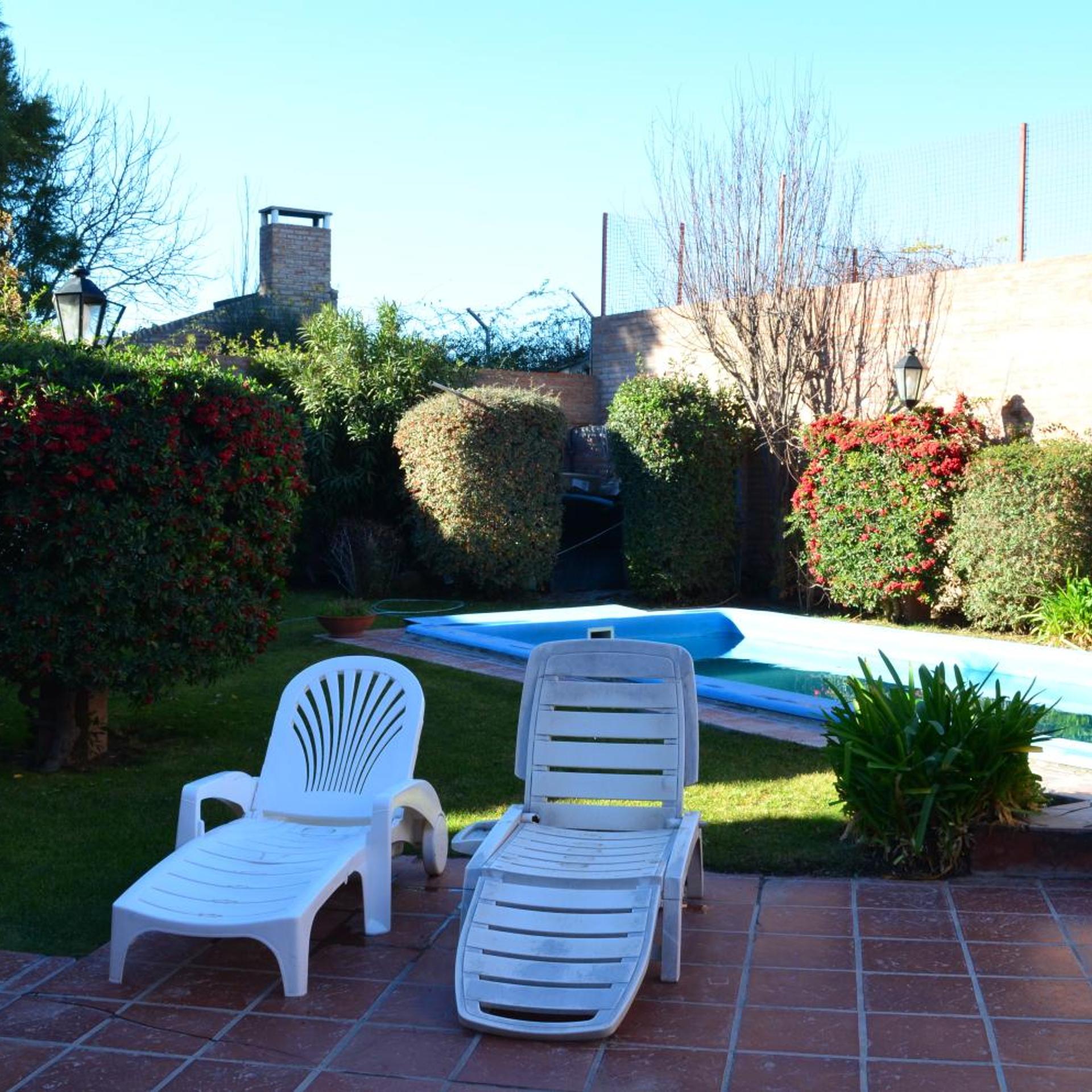 Los Tulipanes Apart de Mar 32/36