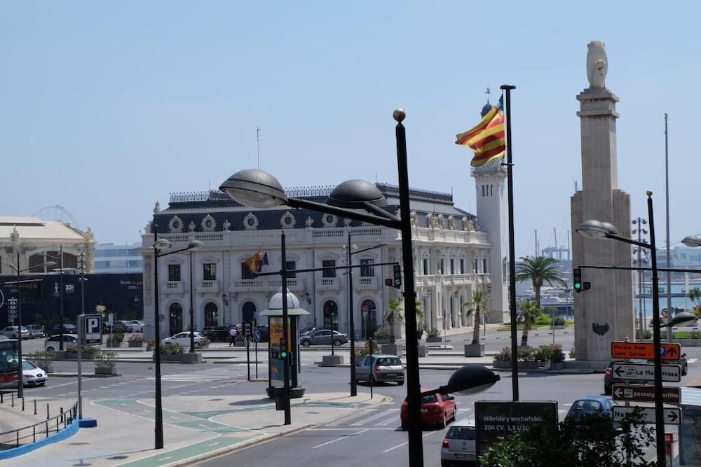 Hostal Balcon Al Mar 51/63
