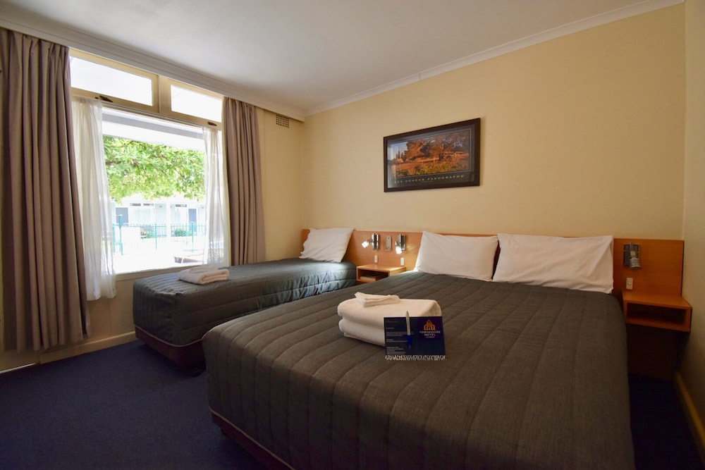Townhouse Motel Cowra 21/56