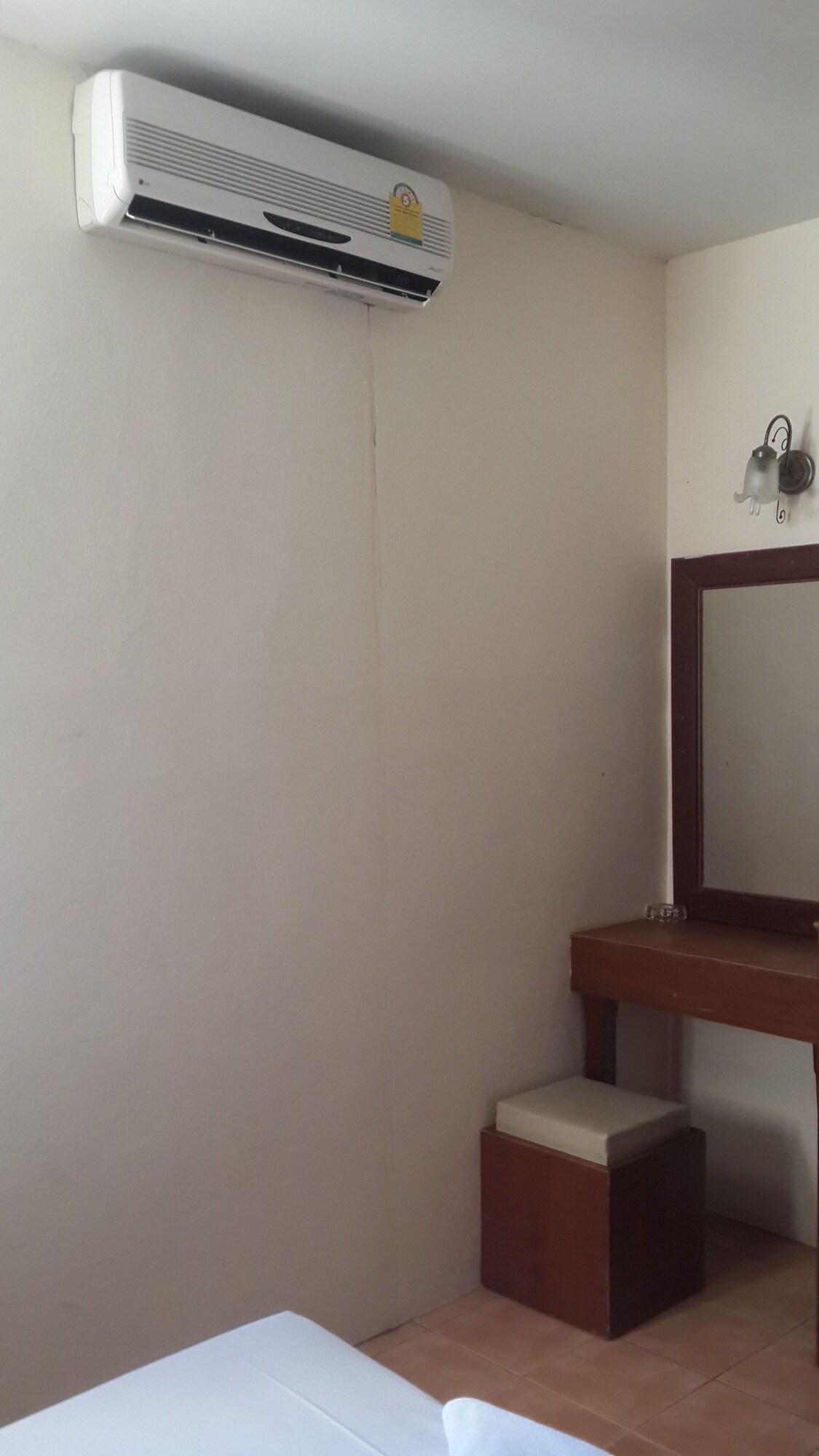 Chaweng Inn 13/18