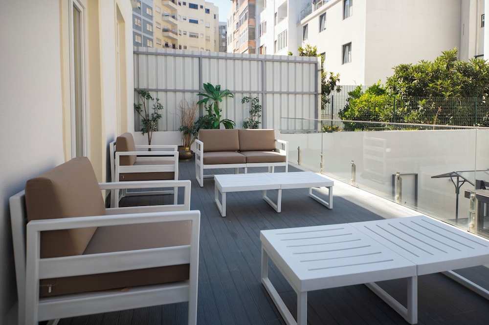 M'Ar De Ar Auria Hotel 37/47