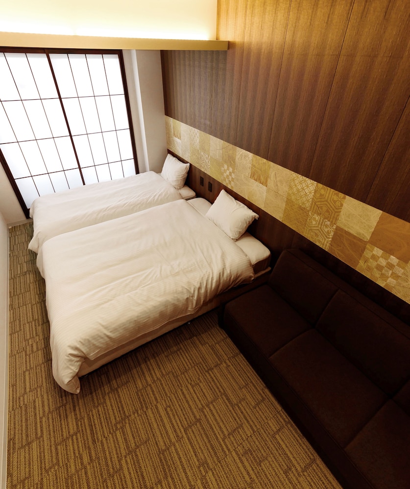 SUPERIOR, TWIN BEDS
