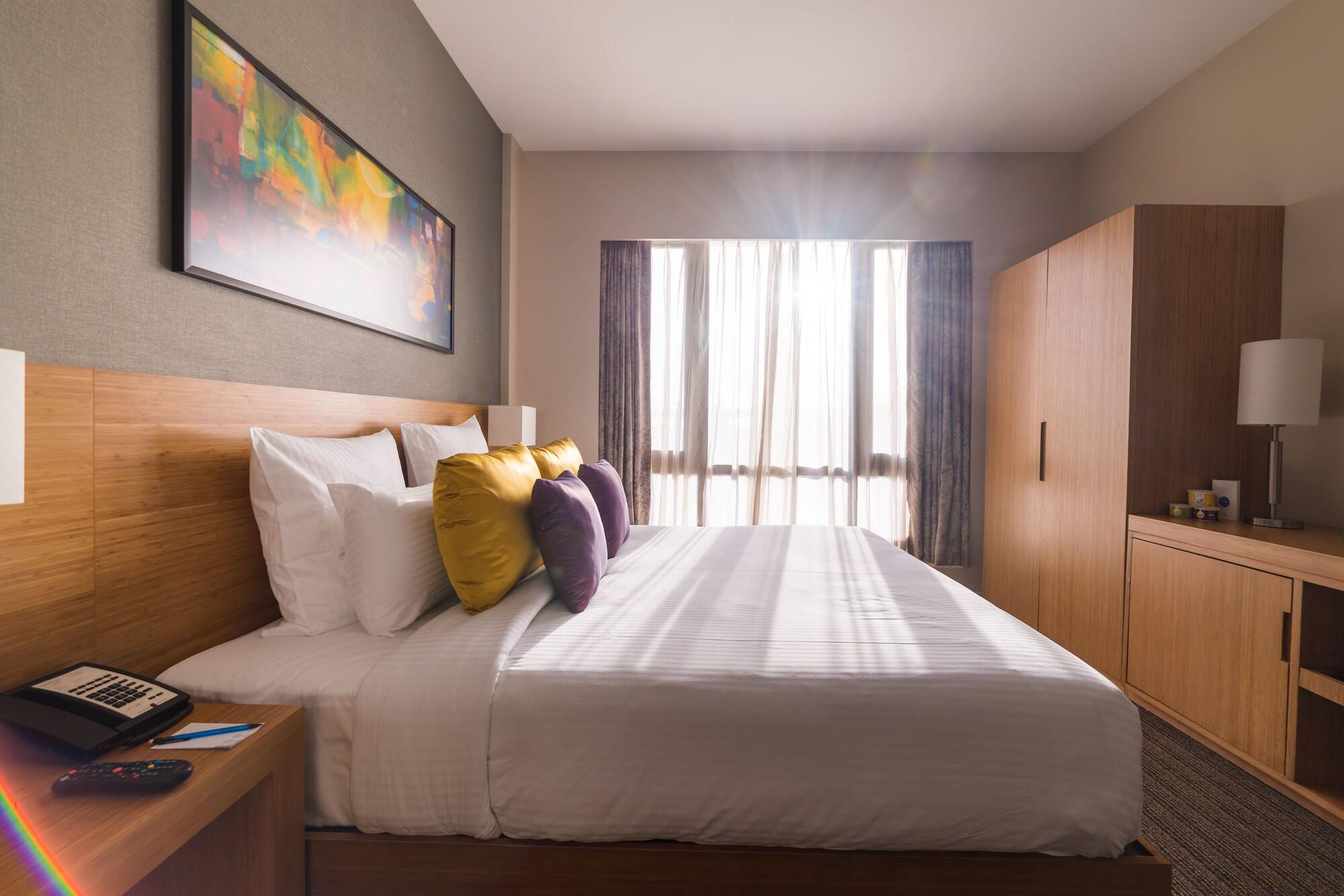Superior, King Bed