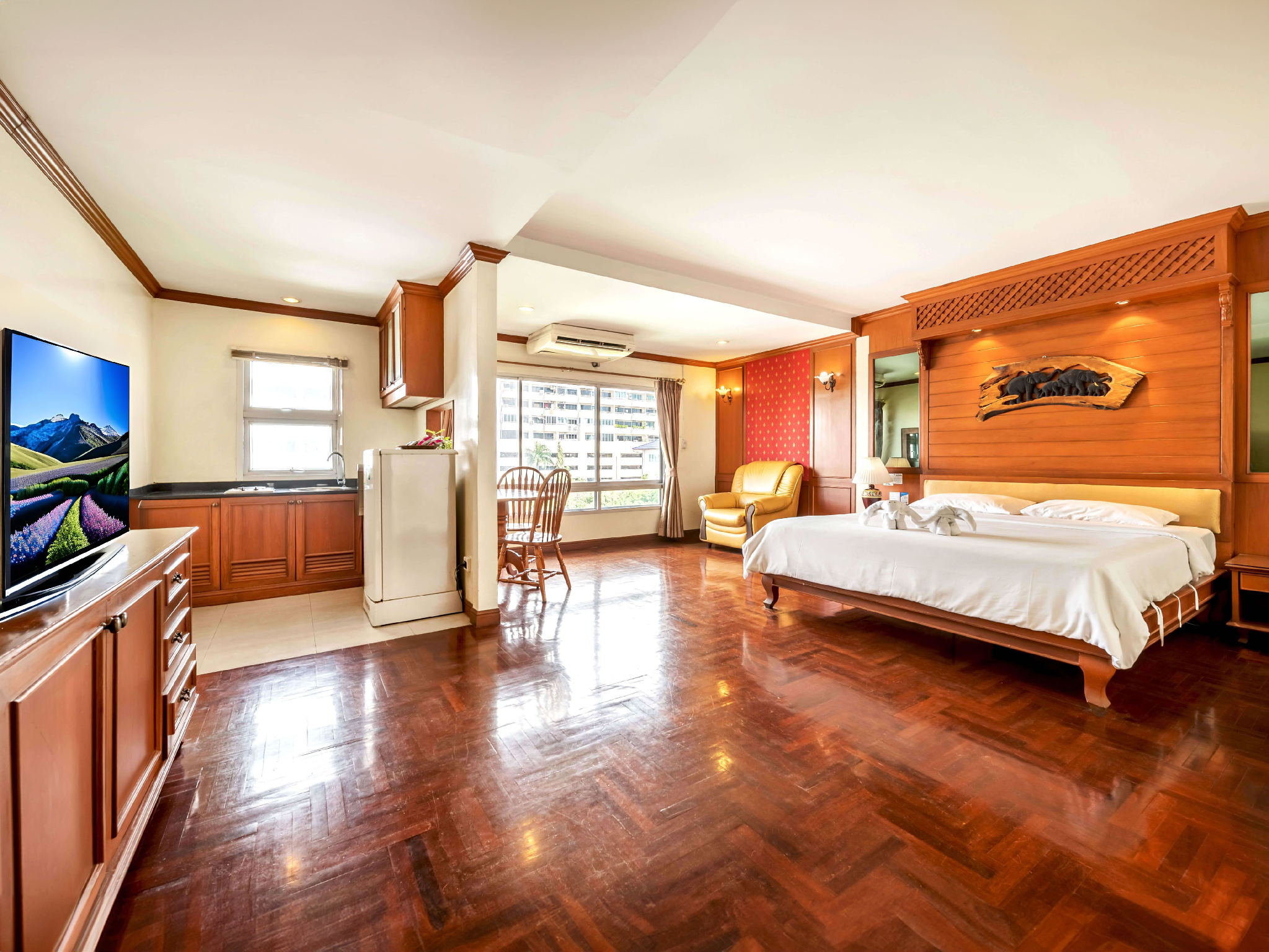 استوديو ديلوكس بسرير كينج