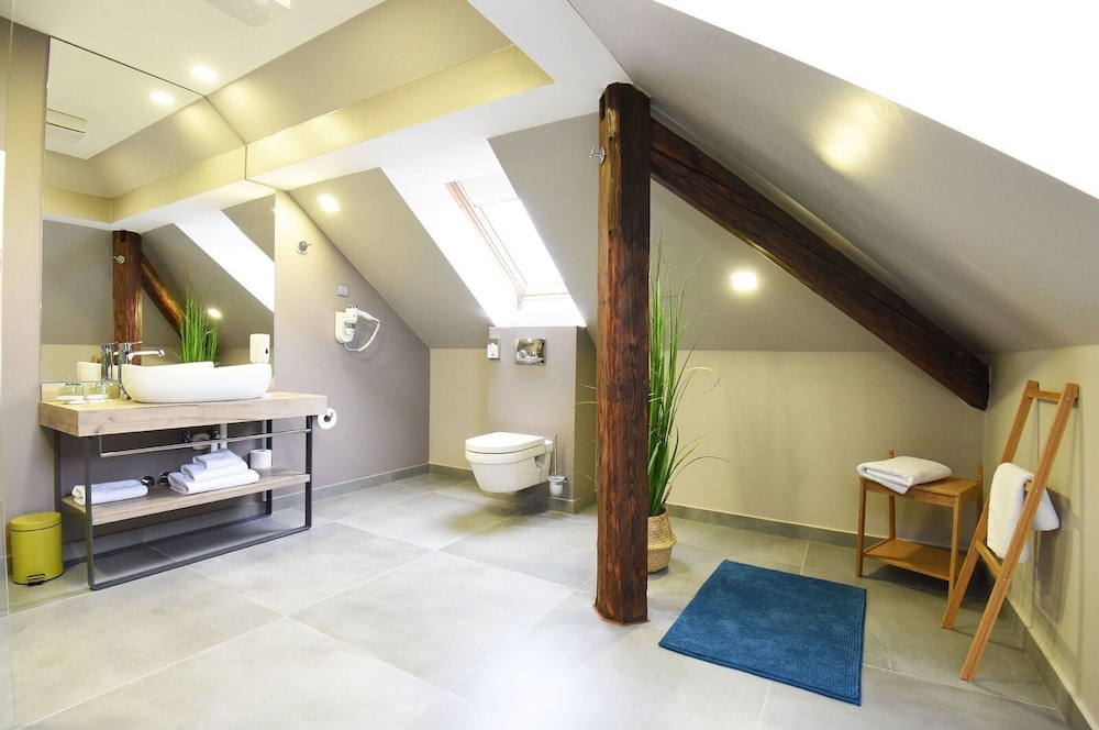 Hotel Castellum 8/48