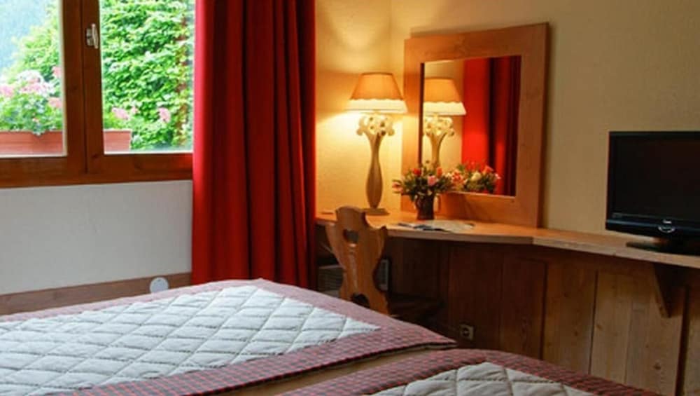 Homtel La Tourmaline 14/60