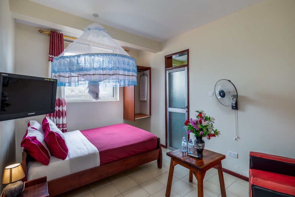 Hotel Royal Nest 13/50