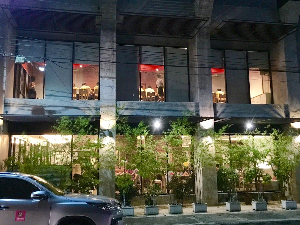 Klim Hotel 3/43