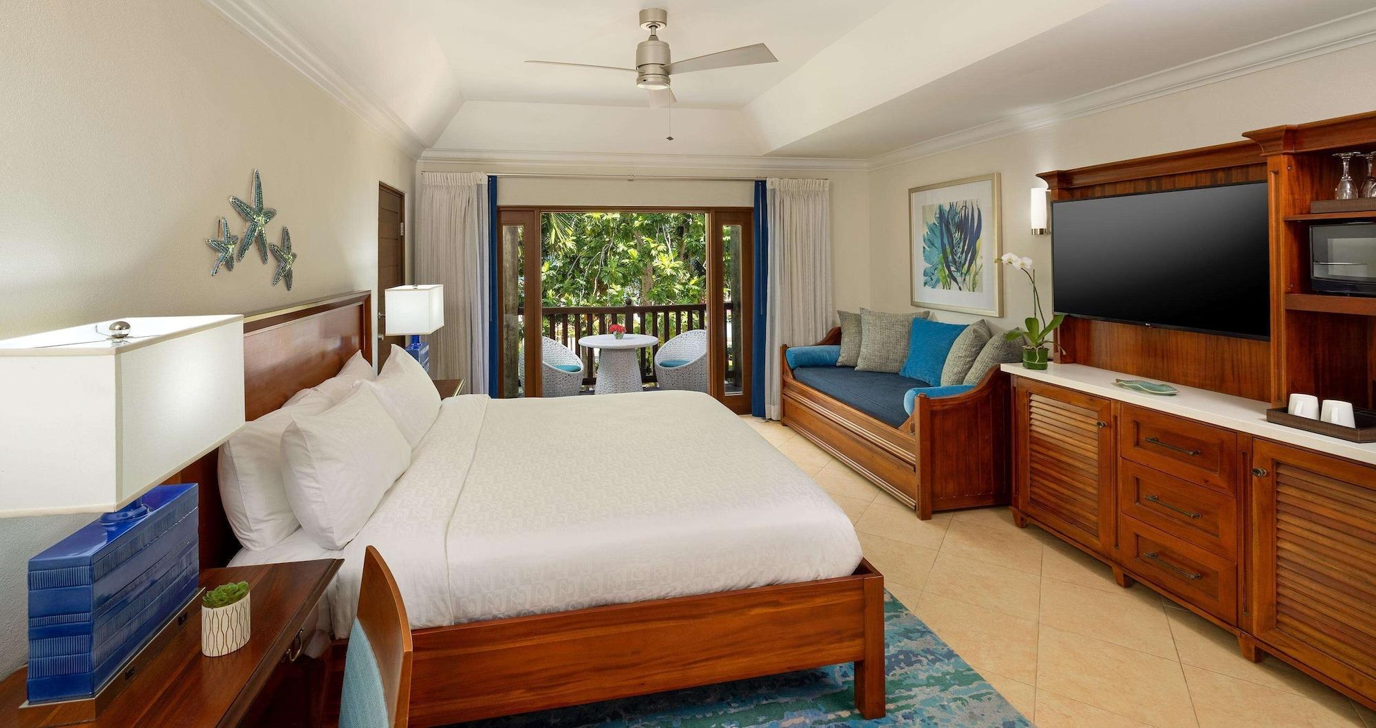 Concierge, Tropical, King Bed