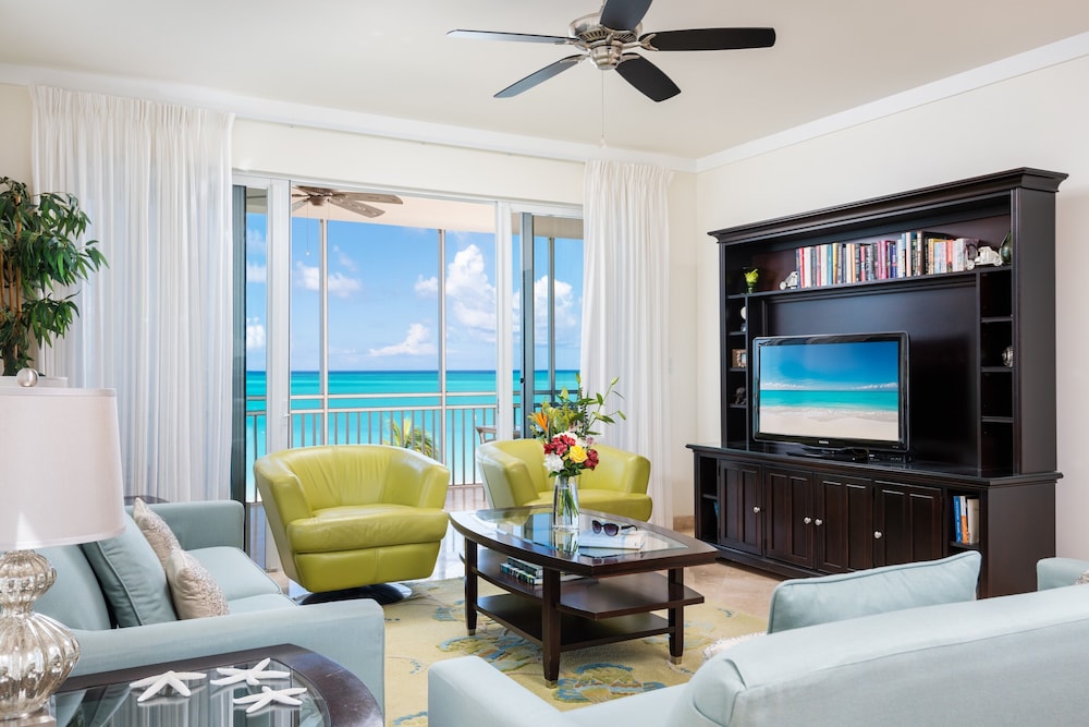 The Venetian on Grace Bay 9/27
