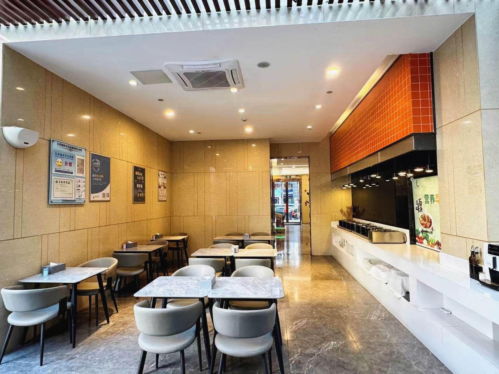 Lavande Hotel (Shenzhen Xili Metro Station) 27/33