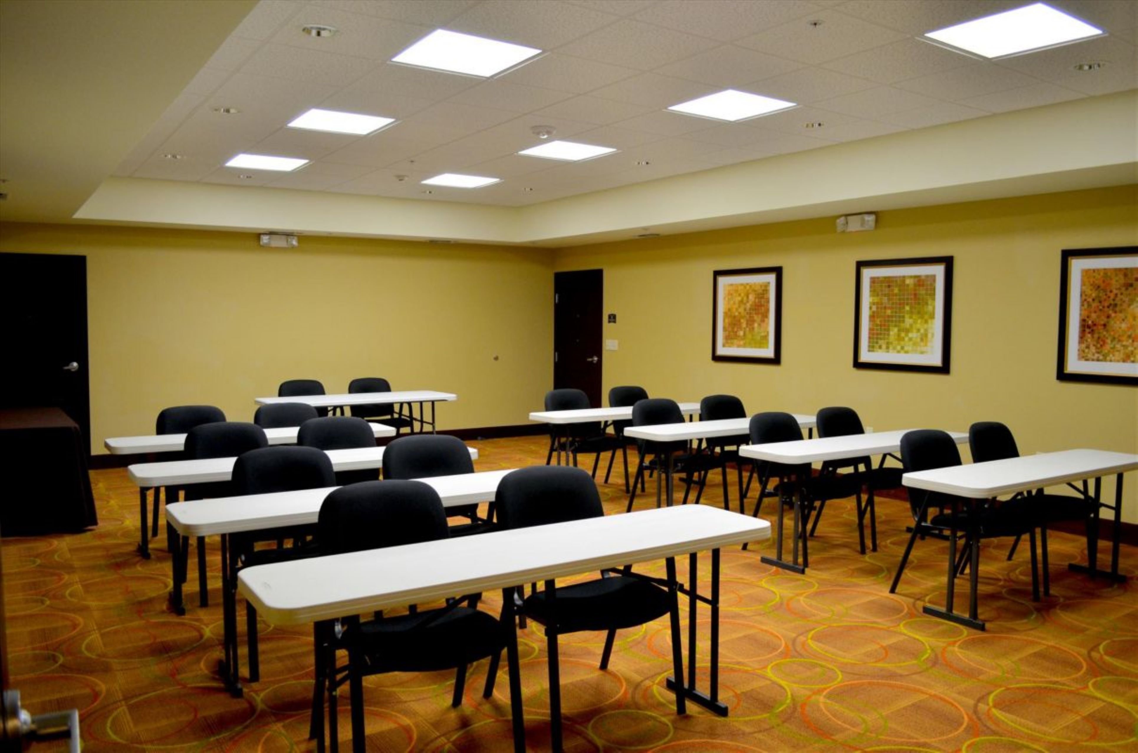 Staybridge Suites Longview 68/78
