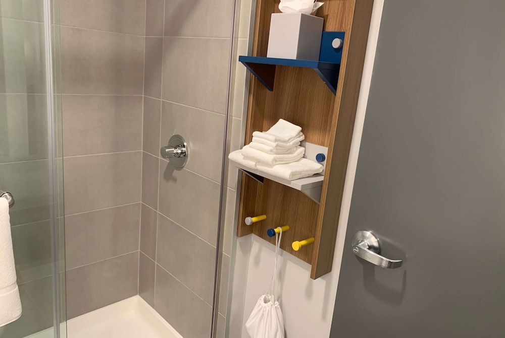 Microtel Inn and Suites by Wyndham Rehoboth Beach 61/62