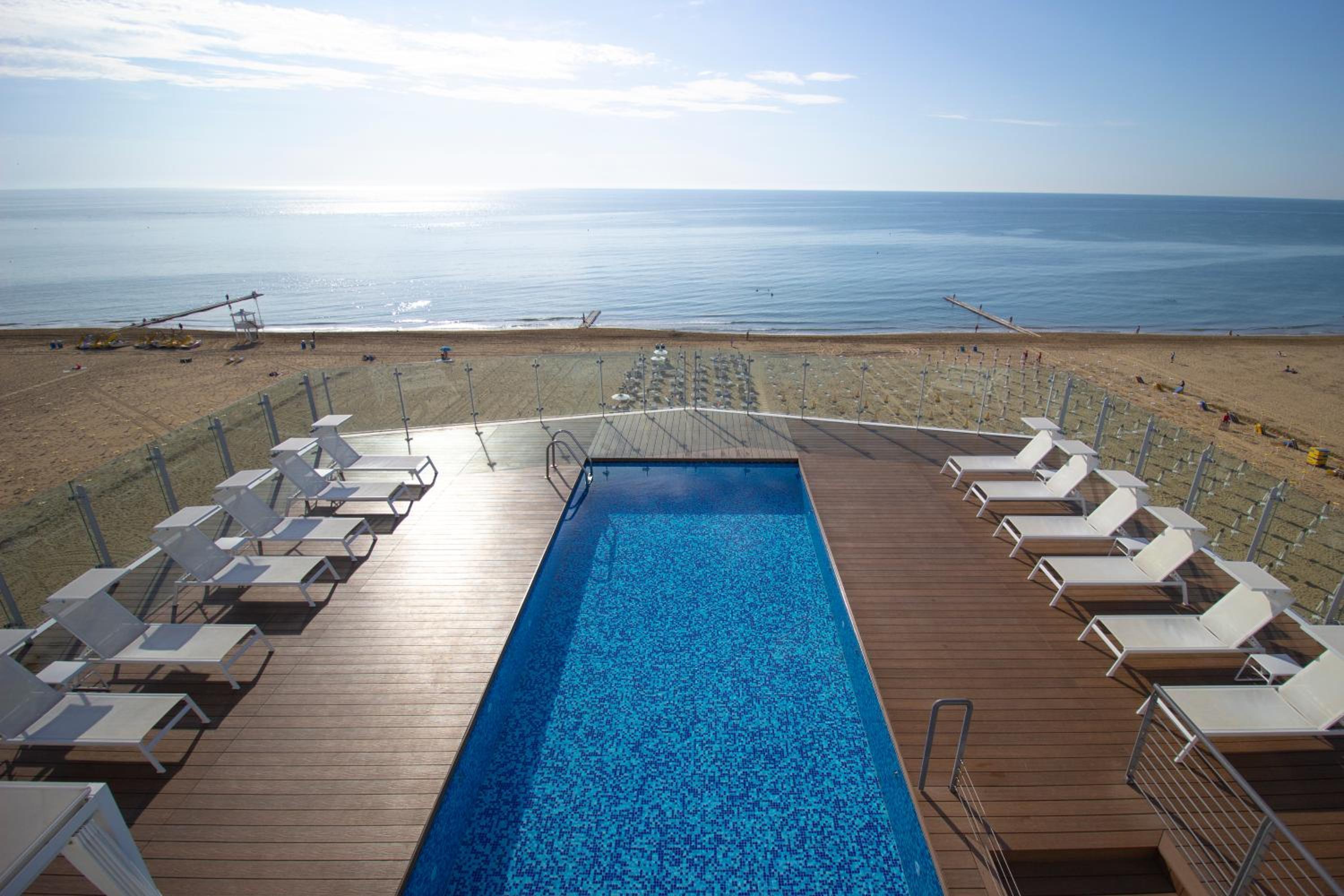 Hotel Atlantico 42/50