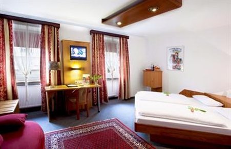 Hotel Burgschmiet 17/48