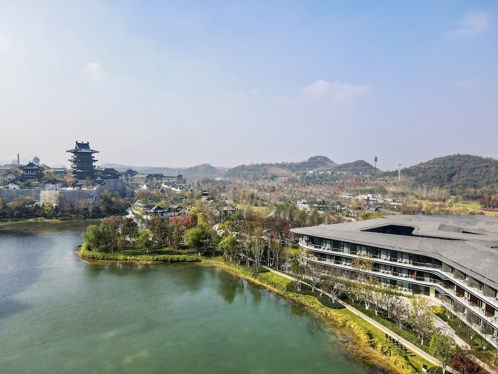 Radisson Collection Resort Nanjing 34/40