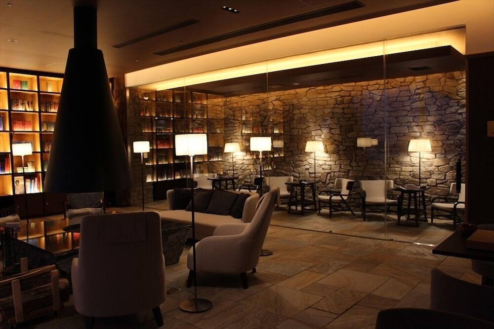 HOTEL LIMANI 49/64