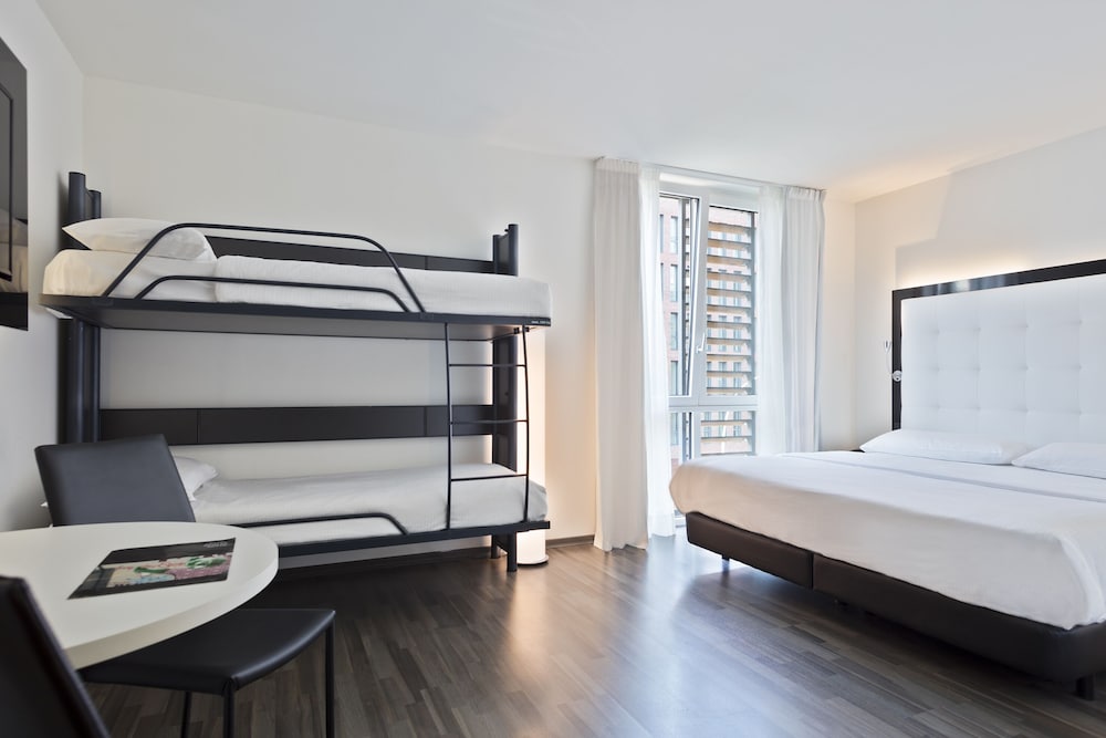 Hotel INNSiDE by Melia Berlin Mitte 22/70