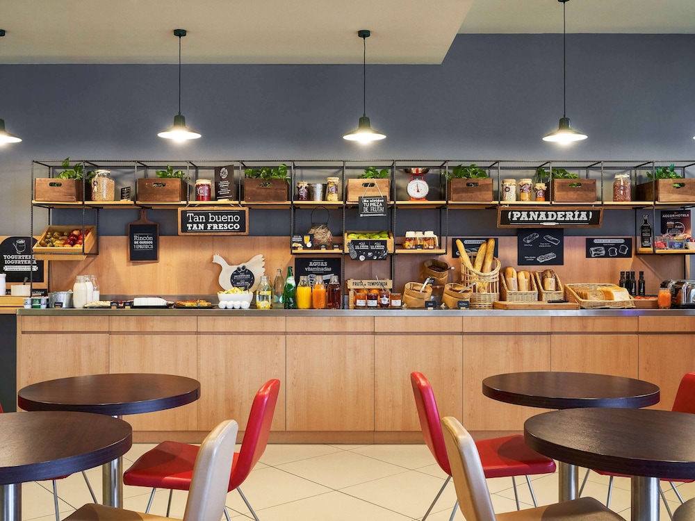 restaurant-cafeteria