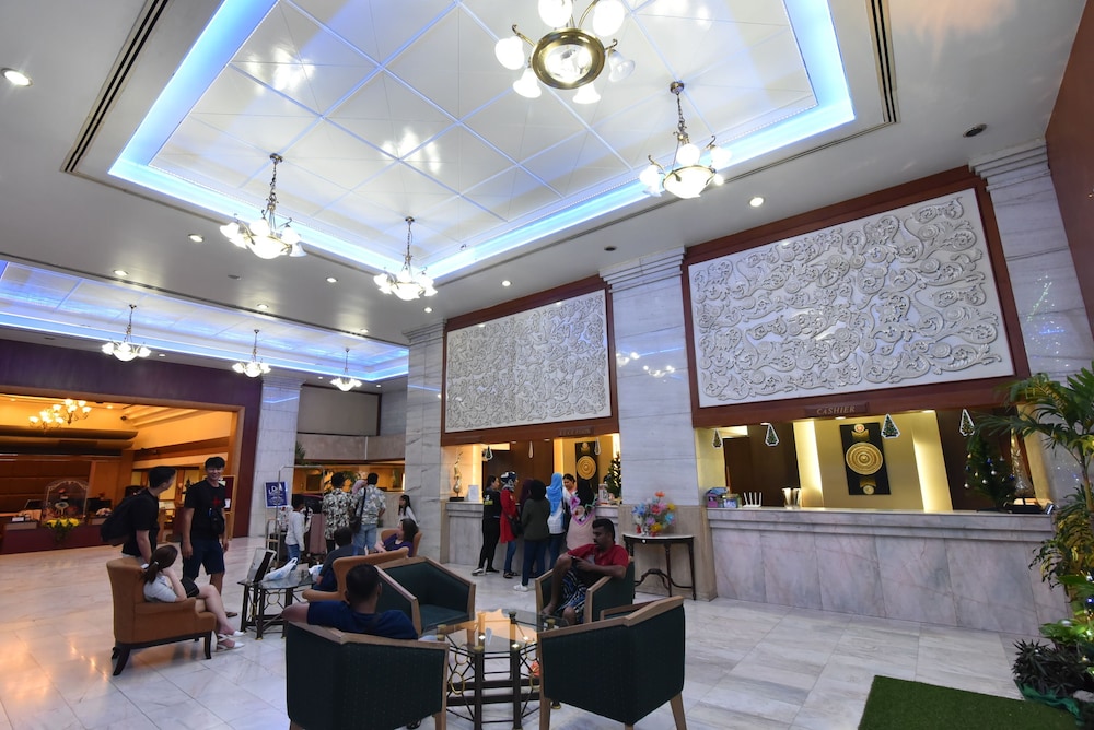 Asian Hotel Hatyai 6/72