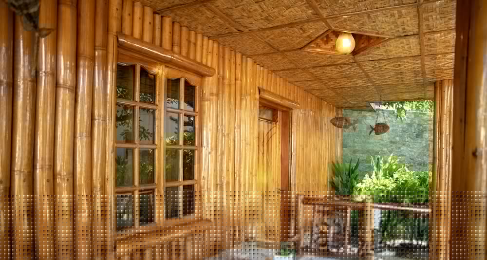 J&R Residence 32/67