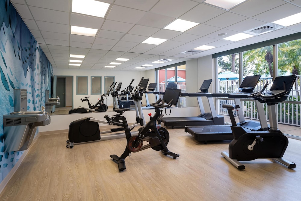 Hyatt Place Coconut Point 34/64