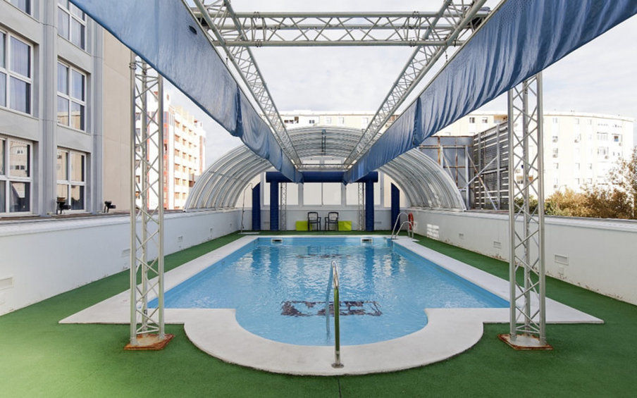 Hotel Vertice Sevilla 64/67