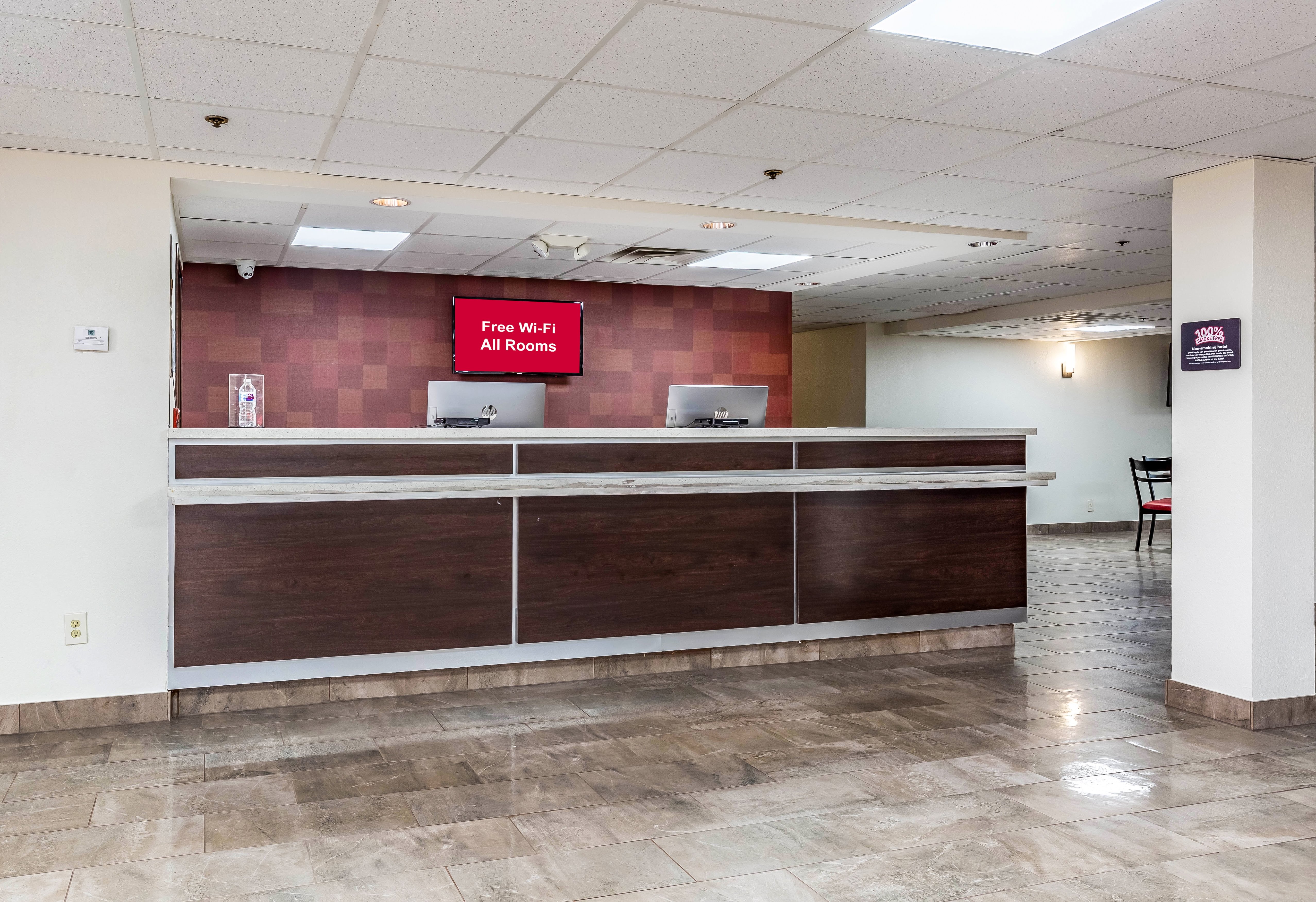 Red Roof Inn Plus and Suites Houston IAH Airport SW 3/34