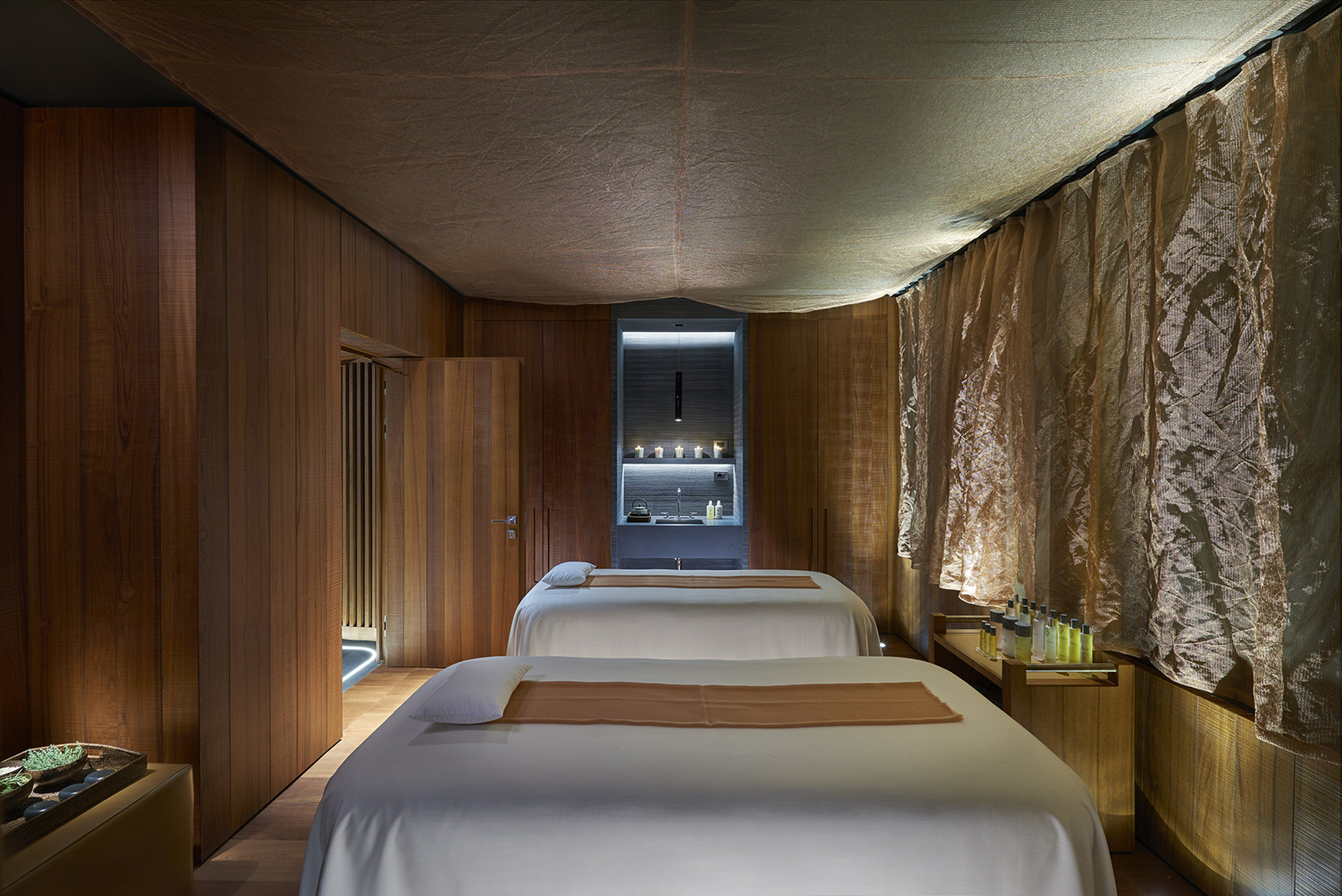Mandarin Oriental Milan 12/81