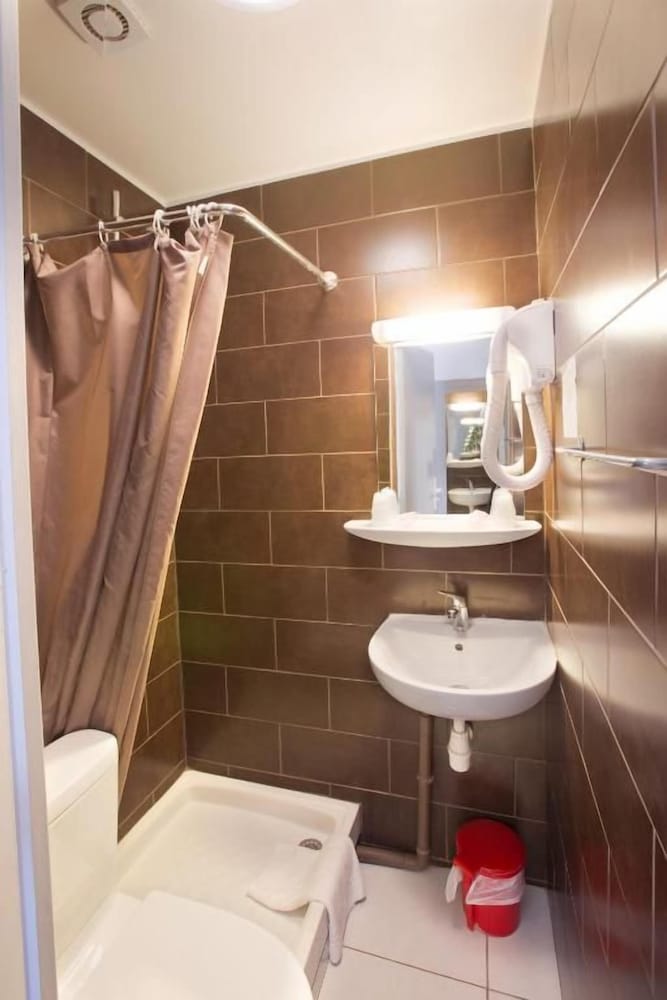 Hipotel Pere Lachaise Hotel 54/60