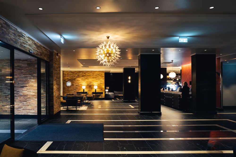 lobby