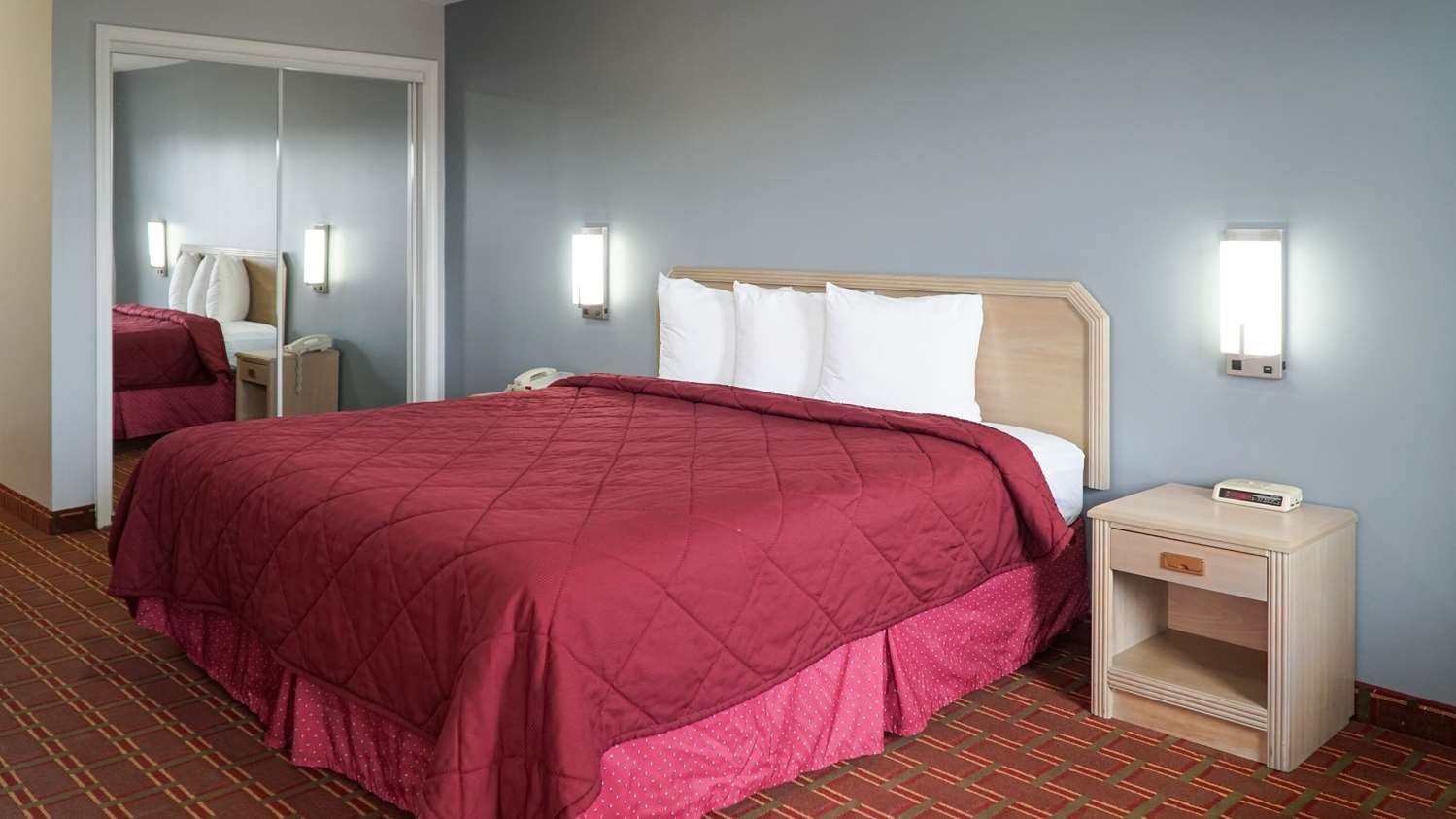 Room, King Bed