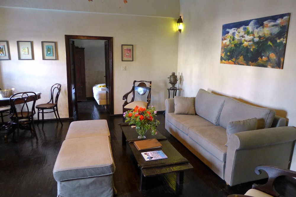 Santorini Heritage Villas &amp; Mansions 25/50