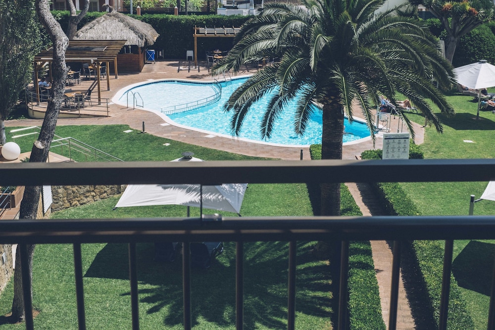 AYA Seahotel - Adults Only 10/62