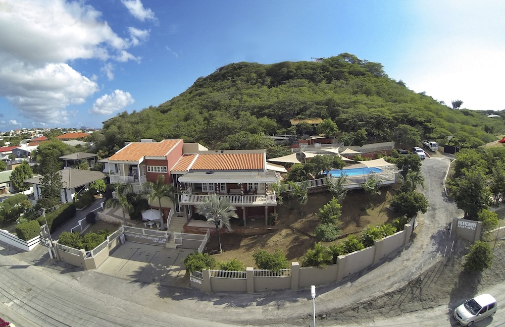O Casarao Guesthouse 3/73